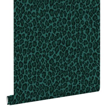 wallpaper leopard skin emerald green from ESTAhome